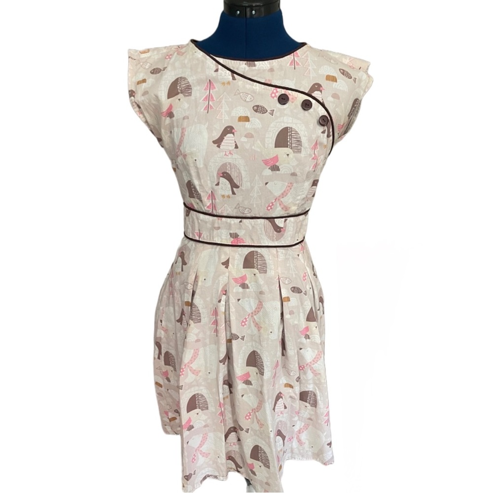 Retro style dress size 4